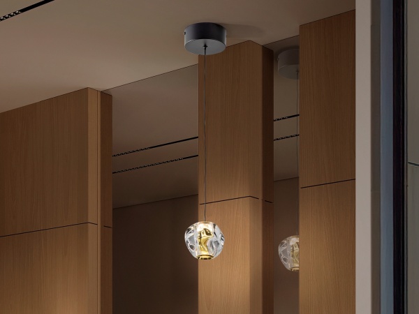 Zaria Подвесной светильник 1L- черный/золотой/прозрачный от интернет-магазина IDODOM.RU