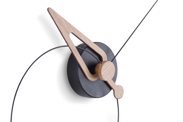 Настенные часы Pico дуб-черный от интернет-магазина IDODOM.RU