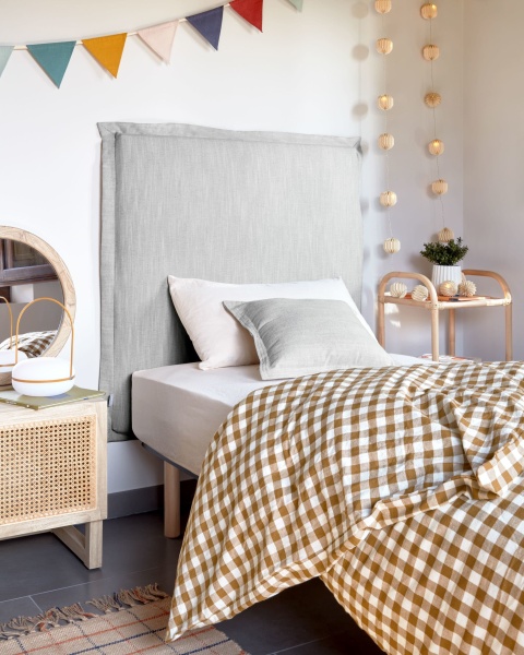 Изголовье из льняной ткани серого цвета Tanit со съемным чехлом 106 x 106 см от интернет-магазина IDODOM.RU