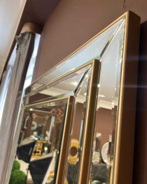 Зеркало Ruiz Gold от интернет-магазина IDODOM.RU