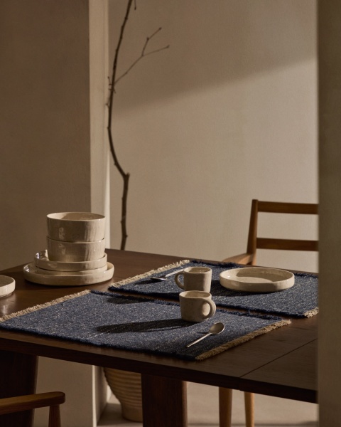 Стол Sashi из массива тикового дерева 220 x 100 см от интернет-магазина IDODOM.RU