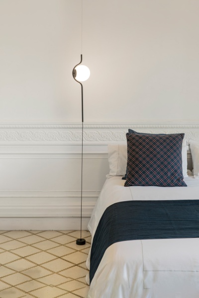 Торшер Le Vita черный 29699 от интернет-магазина IDODOM.RU