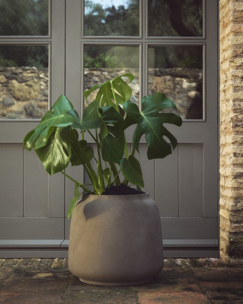 Кашпо Lira цемент терракотового цвета Lira Ø40 см от интернет-магазина IDODOM.RU