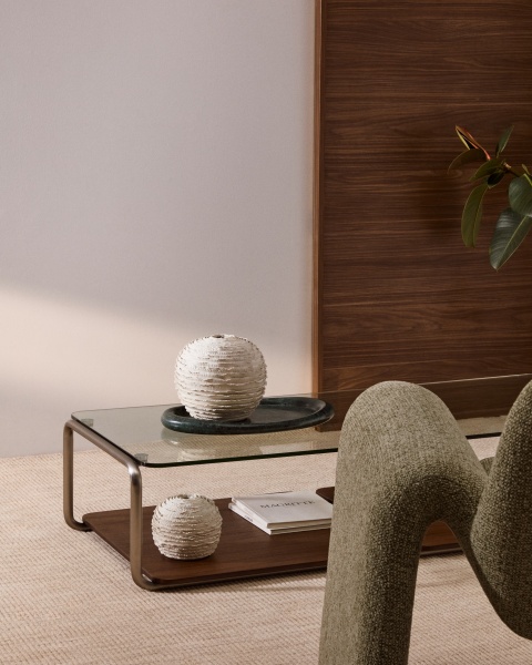 Ваза Evania из бежевой керамики 21 см от интернет-магазина IDODOM.RU