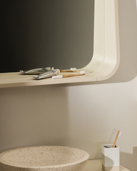 Зеркало Salaya в раме из бежевой ламинированной фанеры ясеня от интернет-магазина IDODOM.RU