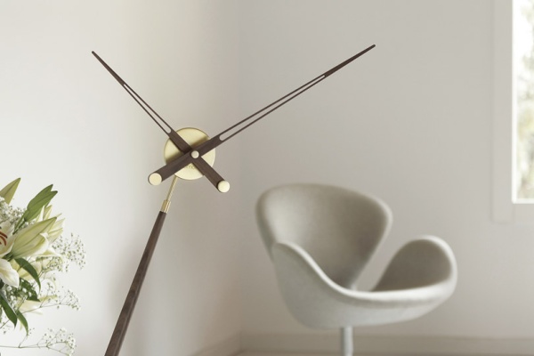 Настольные часы Puntero G латунь-орех от интернет-магазина IDODOM.RU