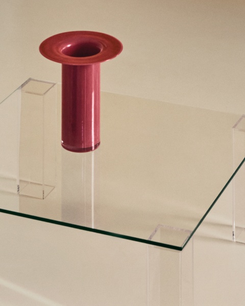 Ваза Kelse розовая стеклянная, 28 см от интернет-магазина IDODOM.RU