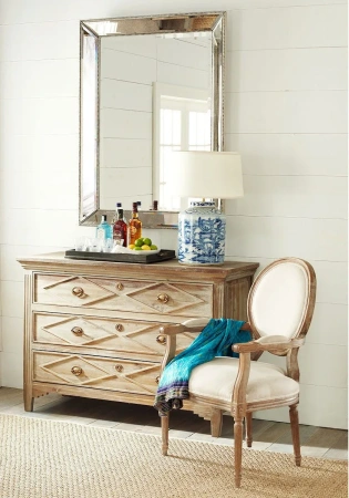 Зеркало прямоугольное в раме "Франческо" Pale Silver/25 от интернет-магазина IDODOM.RU