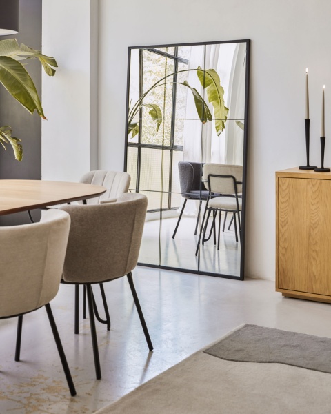 Ciselia Стул из бежевой синели и черной стали от интернет-магазина IDODOM.RU