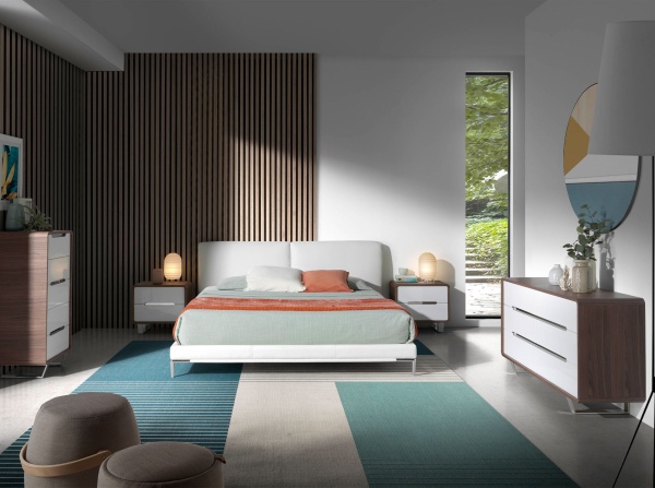 Шифоньер из орехового дерева с белыми ящиками 136-I /7111 от интернет-магазина IDODOM.RU