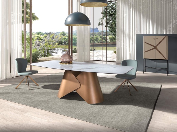 Овальный обеденный стол 1172 из белой керамики и бронзовой стали от интернет-магазина IDODOM.RU