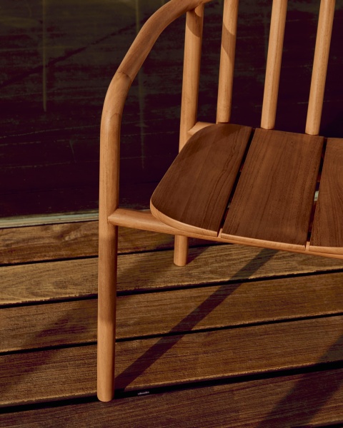 Штабелируемый стул Turqueta из массива тикового дерева от интернет-магазина IDODOM.RU