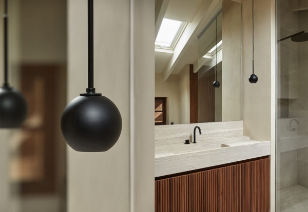 Подвесной светильник Lita черное дерево от интернет-магазина IDODOM.RU