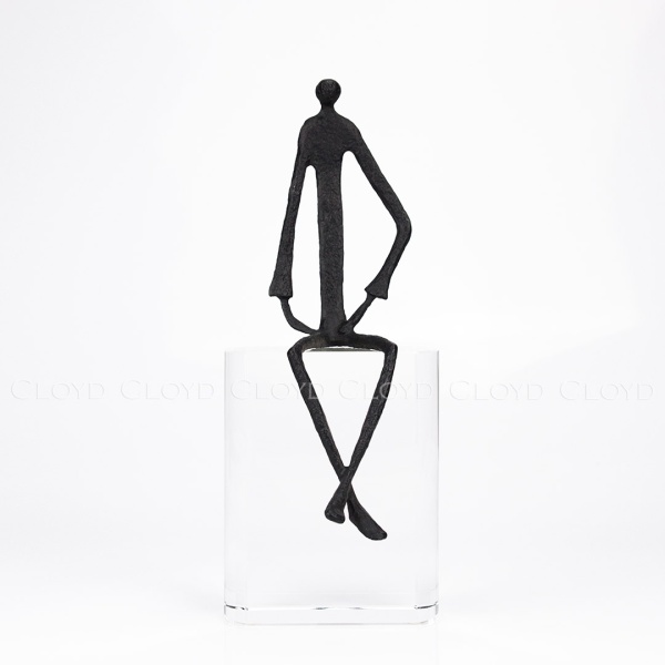 Статуэтка Cloyd арт.50178 / выс. 34 см - черный / серия 1642 от интернет-магазина IDODOM.RU