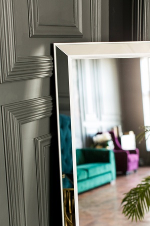 Зеркало Miriada White от интернет-магазина IDODOM.RU