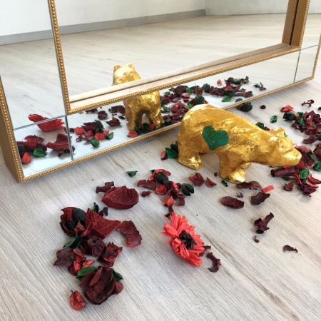 Зеркало Valentino от интернет-магазина IDODOM.RU