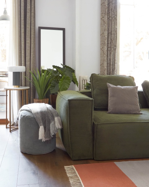 Круглый пуф Brunetta из темно-синего бархата Ø 40 см от интернет-магазина IDODOM.RU