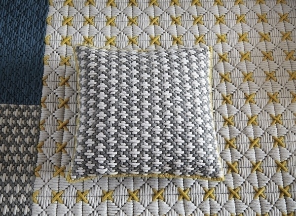 Подушка Silai Celadon - Green 50x50 от интернет-магазина IDODOM.RU