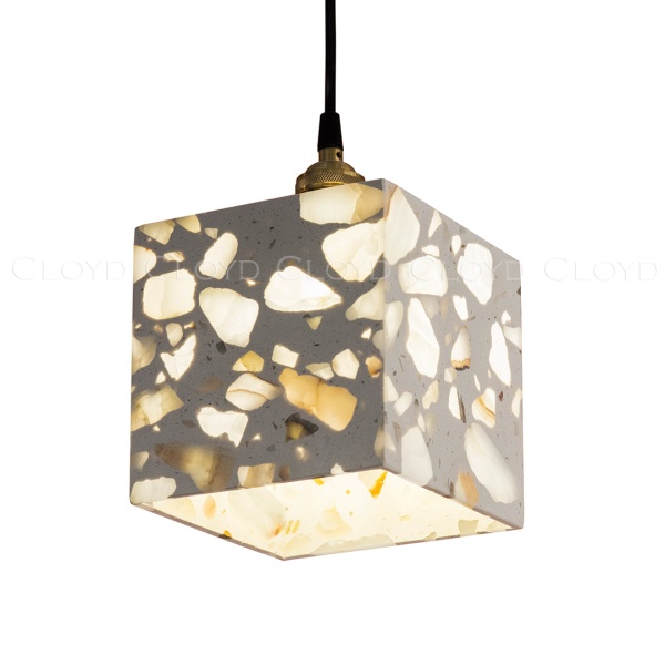 Подвесной светильник Cloyd MATERIA P1 / cube - латунь (арт.12181) от интернет-магазина IDODOM.RU