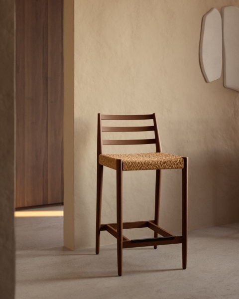 Analy Барный стул из массива дуба с отделкой под орех и сиденьем из веревки 70 см от интернет-магазина IDODOM.RU