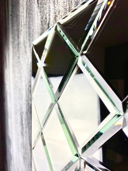 Зеркало Cristal от интернет-магазина IDODOM.RU