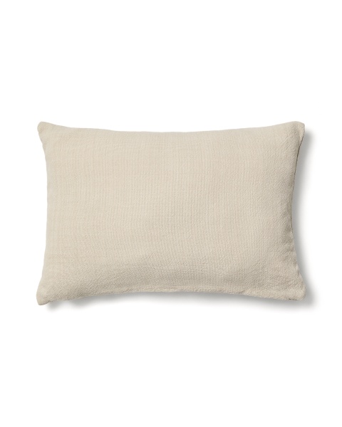 Чехол для подушки Anvera из вискозного жаккарда бежевого цвета с черными линиями 40 x 60 см от интернет-магазина IDODOM.RU