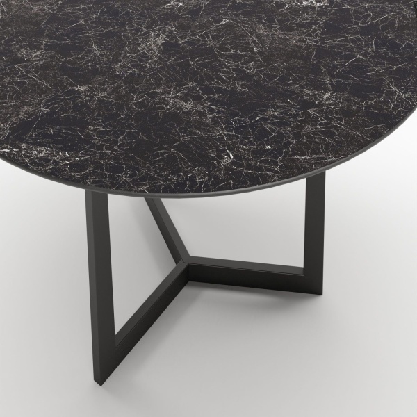 Стол круглый BENZ 80, керамика черная от интернет-магазина IDODOM.RU