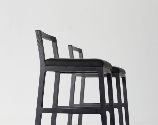 Полубарный стул Midori от интернет-магазина IDODOM.RU