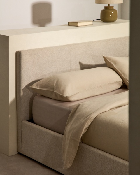 Кровать Nahiri бежевого цвета из шенилла с ящиком для хранения 180 x 200 см от интернет-магазина IDODOM.RU