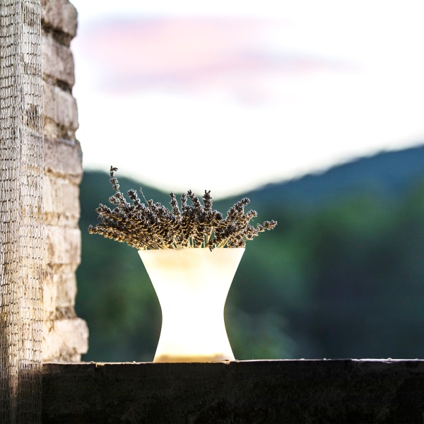 Белая переносная лампа Fuse LED 1W 3000K от интернет-магазина IDODOM.RU