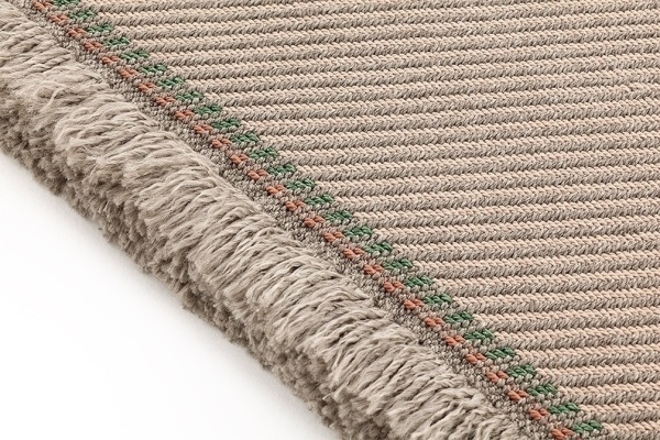 Подушка-ролл GL Diagonal almond-ivory большая от интернет-магазина IDODOM.RU