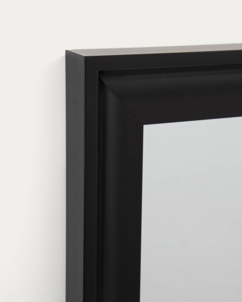 Зеркало Romila в черной раме от интернет-магазина IDODOM.RU