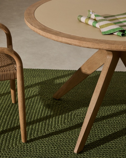 Julieta Уличный стол из полицемента и массива акации Ø 120 см от интернет-магазина IDODOM.RU