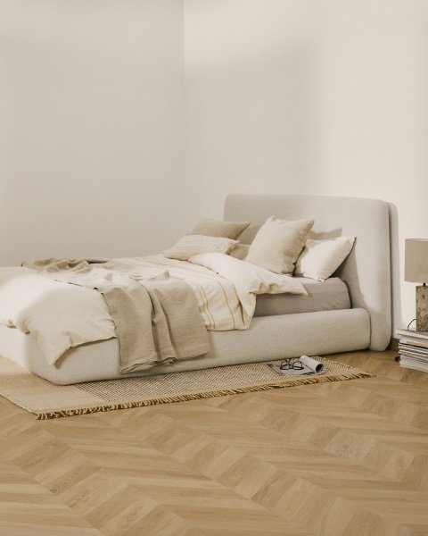Кровать Martina со съемным чехлом из шенилла цвета экрю 180 x 200 от интернет-магазина IDODOM.RU