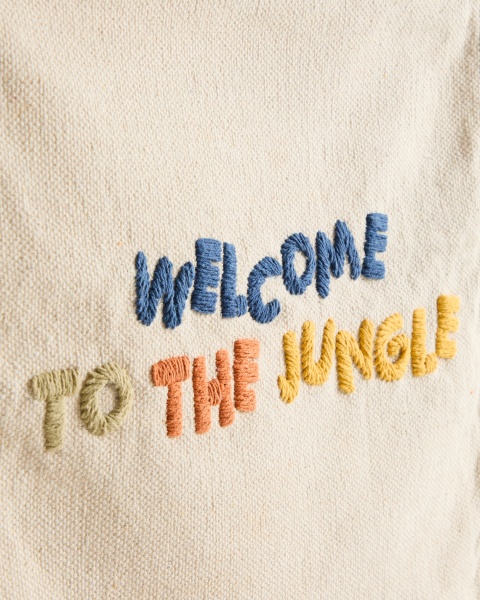 Настенный гобелен из хлопка Tandani бежевого цвета с разноцветными буквами и бахромой, 40 x 50 см от интернет-магазина IDODOM.RU