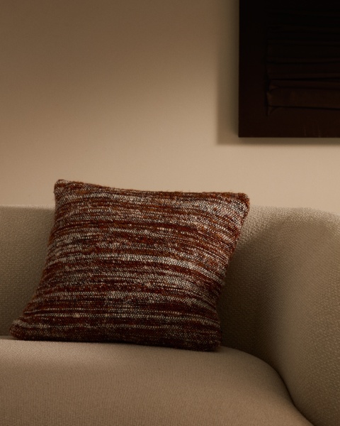 Чехол на подушку Yadit из терракотовой вискозы и хлопка 45 x 45 см от интернет-магазина IDODOM.RU