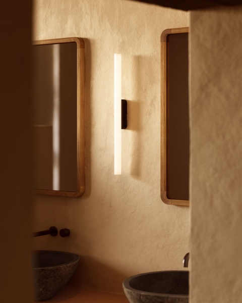 Настенный светильник Valquiria из металла и стекла от интернет-магазина IDODOM.RU