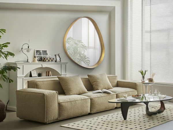 Julie Зеркало настенное золотое от интернет-магазина IDODOM.RU