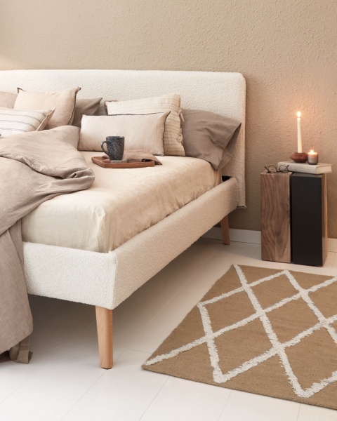 Чехол для подушки Etna из 100% льна в бежевую полоску 45 x 45 см от интернет-магазина IDODOM.RU