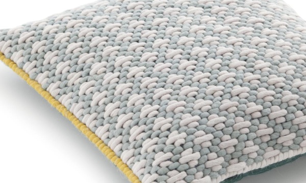 Подушка Silai Celadon - Green 50x50 от интернет-магазина IDODOM.RU