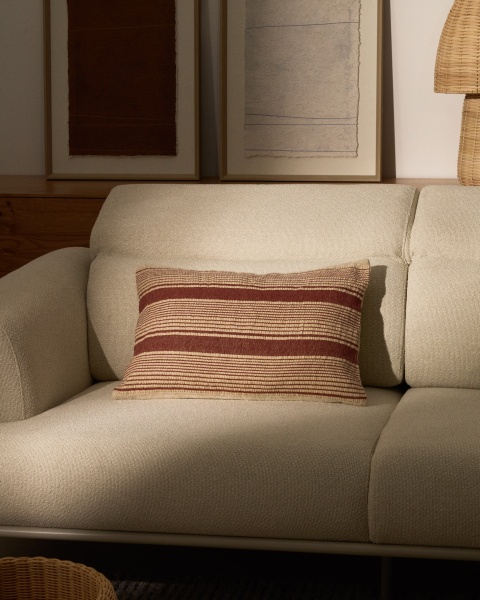 Чехол для подушки Aylin из терракотового и бежевого хлопка и вышивкой из джута 40 x 60 см от интернет-магазина IDODOM.RU