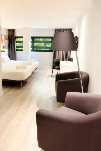 Торшер Moma черный от интернет-магазина IDODOM.RU