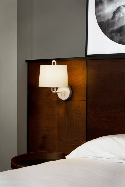 Бра Montreal белый/бежевый от интернет-магазина IDODOM.RU