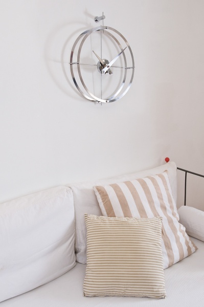 Настенные часы Dos Puntos i от интернет-магазина IDODOM.RU