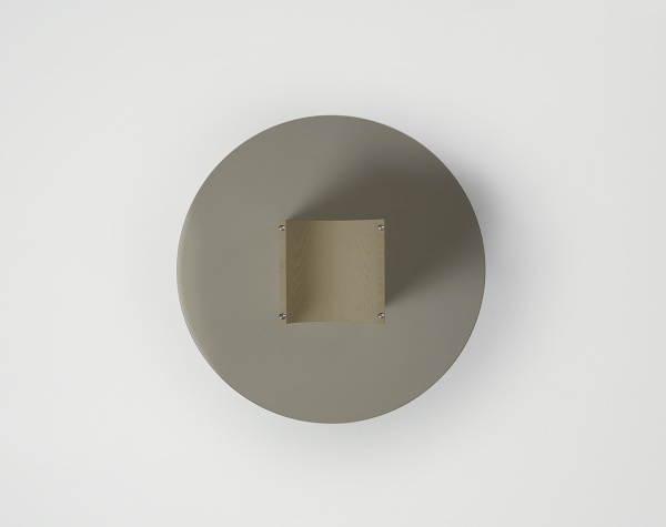 Круглый стол Vestige дерево/стекло от интернет-магазина IDODOM.RU