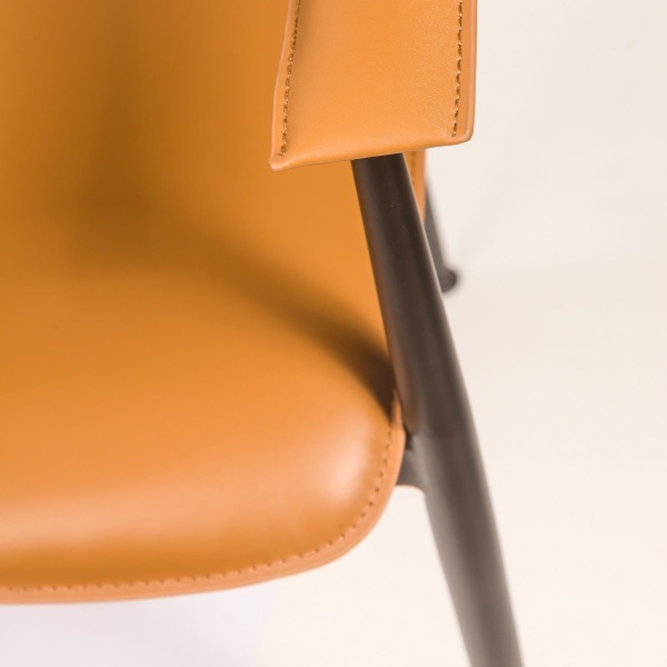 Стул с подлокотниками Rotti, кожа коричневый от интернет-магазина IDODOM.RU