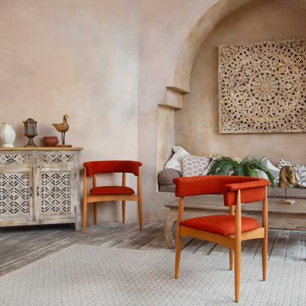 Полукресло Ludvig, бук натуральный, лак орех, шенилл красный от интернет-магазина IDODOM.RU