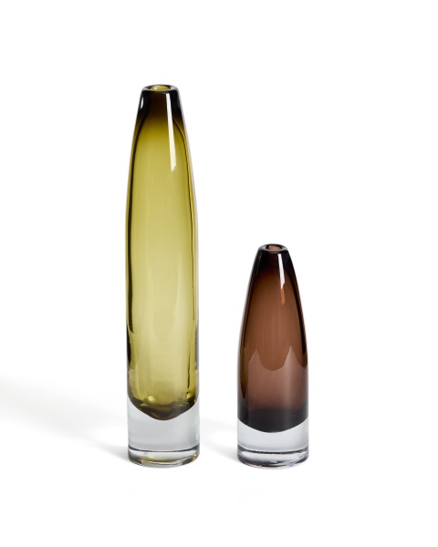 Ваза из коричневого стекла Toli 22,5 см от интернет-магазина IDODOM.RU