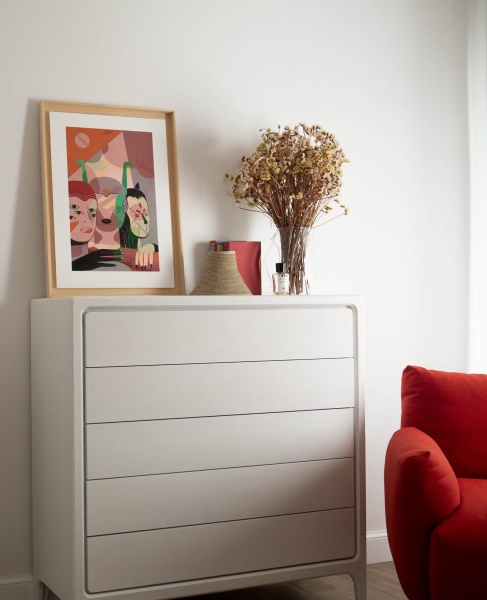 Постер MUJERES X MUJERES Extraterrestres 42*60 от интернет-магазина IDODOM.RU