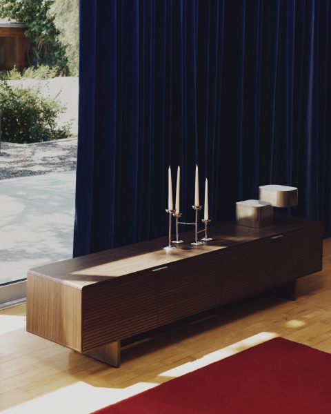 Набор Talinen из 4 белых свечей от интернет-магазина IDODOM.RU